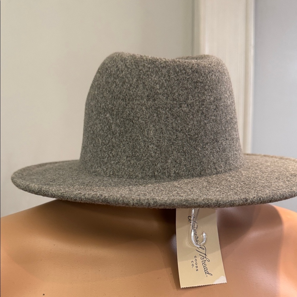 UGrey Felt Wide-Brim Fedora Hat - Picture 2 of 3